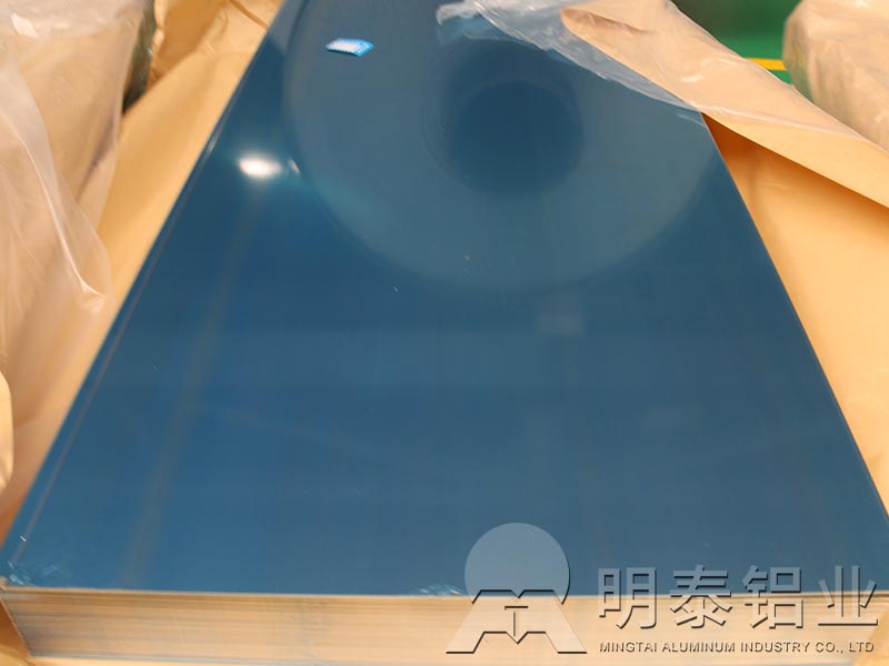 车厢用铝板厂家_5系铝合金硬度高、耐磨损，受到货车全铝车厢亲赖